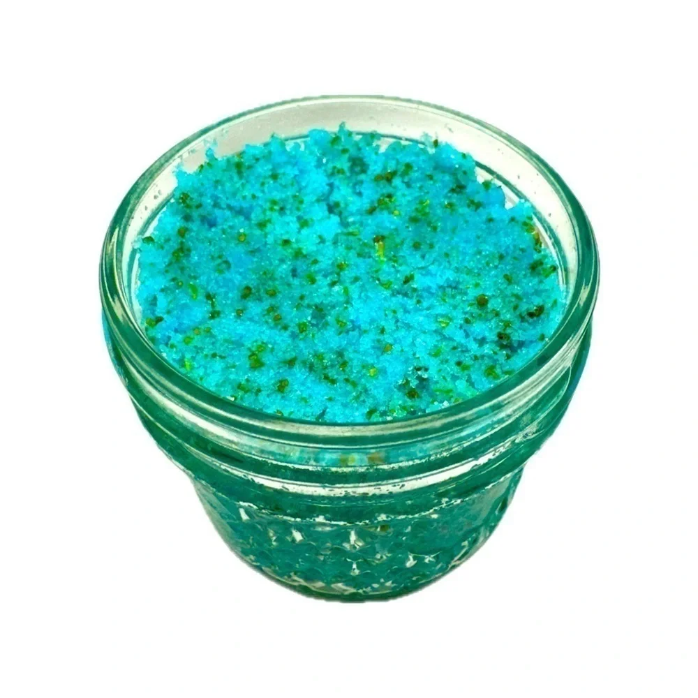 Sugar Scrub (Blue Raspberry) - Picture 4 of 5